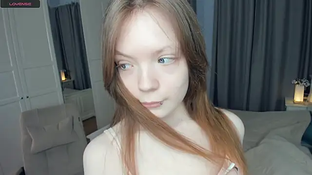 LavenderMitten online show from 17, 4, 2026