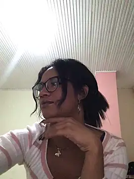 Snapshot of horny_brii chatting on 27, 4, 2026 horny brii online show from 27, 4, 2026