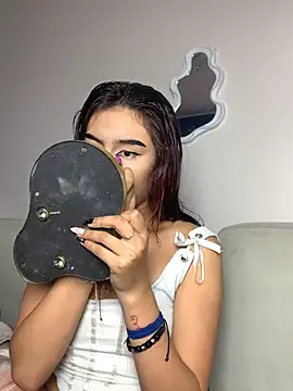 VelariaSoft online show from 15, 4, 2026