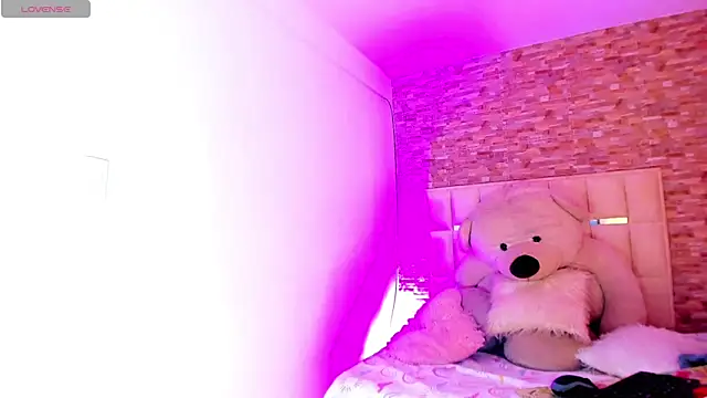 sexy girlts online show from 11, 3, 2026