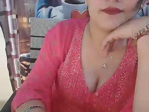 Snapshot of _chitranshi chatting on 13, 5, 2026 chitranshi online show from 13, 5, 2026
