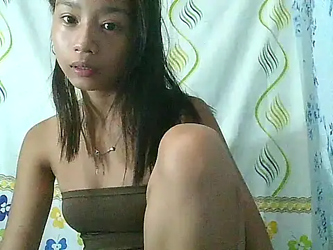 Snapshot of Asianpinay_Skinny1818 chatting on 16, 4, 2026 Asianpinay Skinny1818 online show from 16, 4, 2026