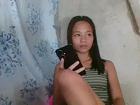 Snapshot of Asianpinay_Skinny1818 chatting on 19, 5, 2026 Asianpinay Skinny1818 online show from 19, 5, 2026