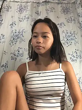 Snapshot of Asianpinay_Skinny1818 chatting on 23, 6, 2026 Asianpinay Skinny1818 online show from 23, 6, 2026