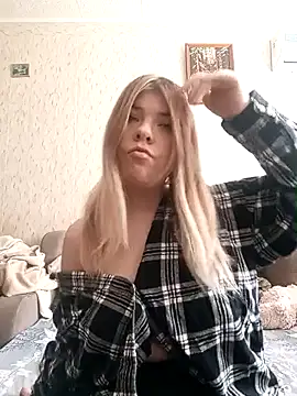 Snapshot of EvaTallor chatting on 24, 2, 2026 EvaTallor online show from 24, 2, 2026