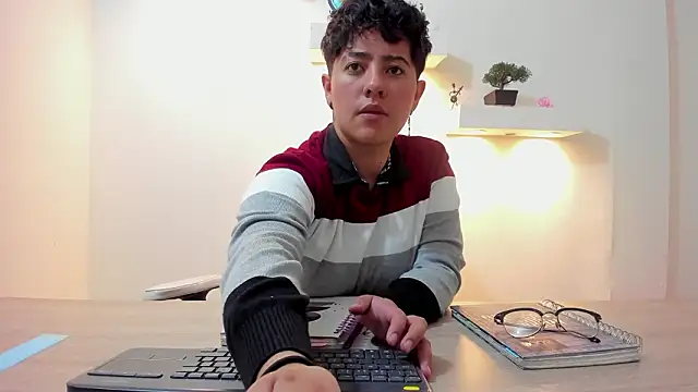 Snapshot of Gaia_n_Nix chatting on 17, 2, 2026 Gaia n Nix online show from 17, 2, 2026