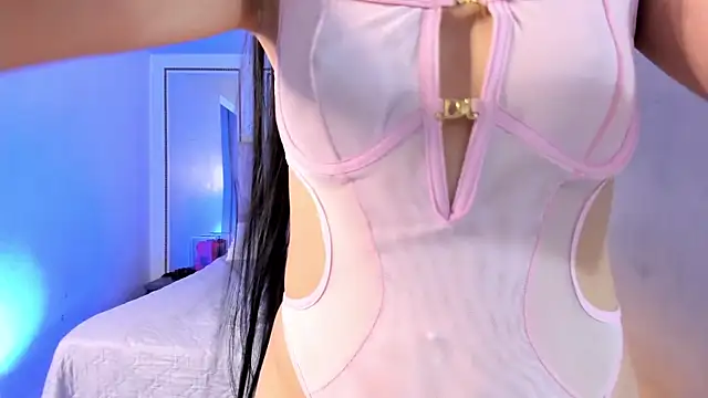 KaattyDoll online show from 17, 4, 2026