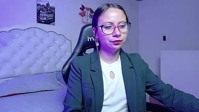 Snapshot of Mei_hells chatting on 28, 3, 2026 Mei hells online show from 28, 3, 2026