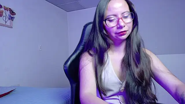 Snapshot of Mei_hells chatting on 1, 4, 2026 Mei hells online show from 1, 4, 2026