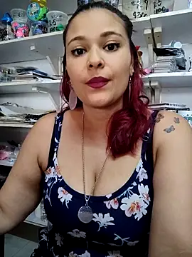 Snapshot of haffsa__ chatting on 15, 4, 2026 haffsa online show from 15, 4, 2026