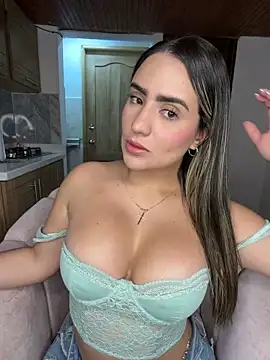 Miilana  online show from 25, 4, 2026