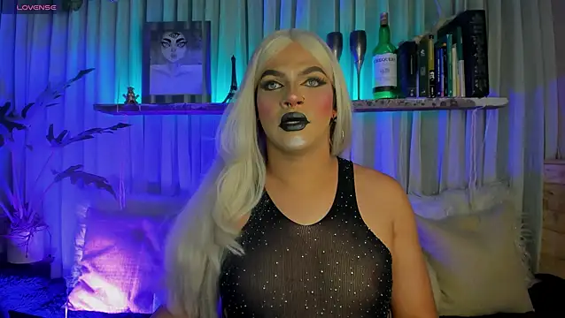 Snapshot of Miss-liaa chatting on 12, 2, 2026 Miss-liaa online show from 12, 2, 2026