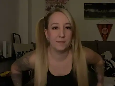 Snapshot of Ninimaus chatting on 20, 2, 2026 Ninimaus online show from 20, 2, 2026