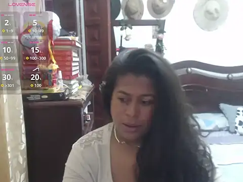 Snapshot of Caprichosa-39 chatting on 14, 2, 2026 Caprichosa-39 online show from 14, 2, 2026