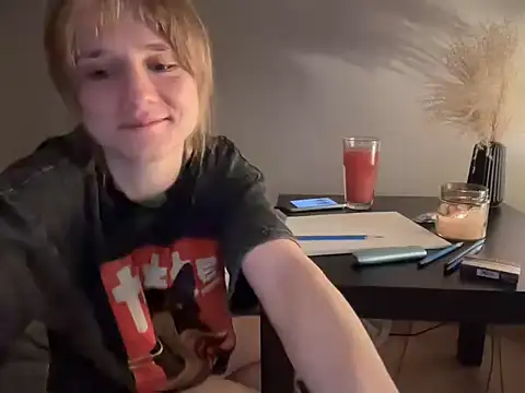 tesalove online show from 24, 3, 2026