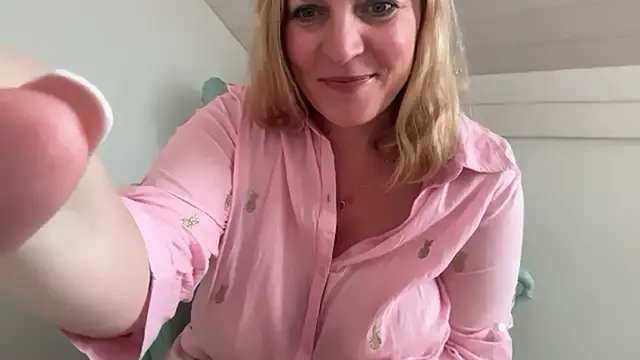 Busenwunder1280 online show from 31, 3, 2026