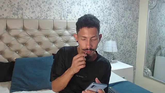 NoaahTylor online show from 18, 3, 2026