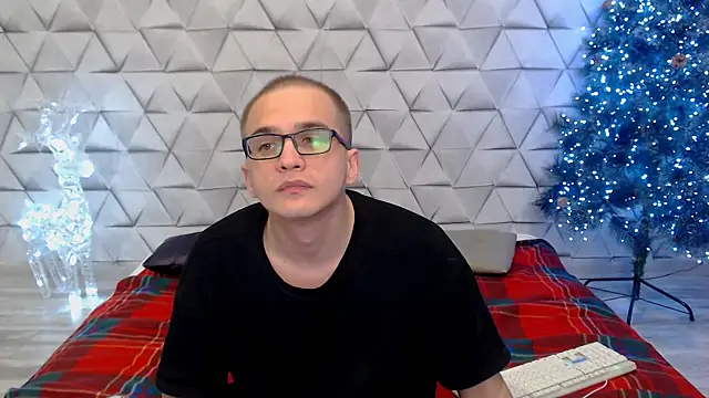 Pure Aura online show from 22, 2, 2026