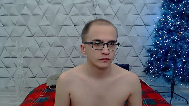 Pure Aura online show from 26, 2, 2026