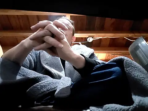 Snapshot of ShadowLove85 chatting on 16, 2, 2026 ShadowLove85 online show from 16, 2, 2026