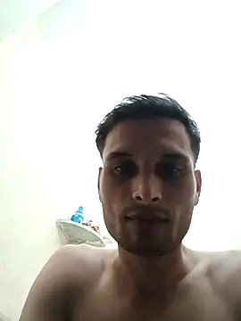 Beinghorny83 online show from 15, 2, 2026