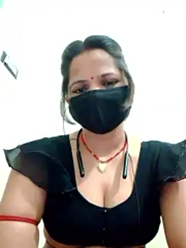 Snapshot of karishma_Bhabhi chatting on 28, 2, 2026 karishma Bhabhi online show from 28, 2, 2026