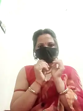 Snapshot of karishma_Bhabhi chatting on 10, 4, 2026 karishma Bhabhi online show from 10, 4, 2026