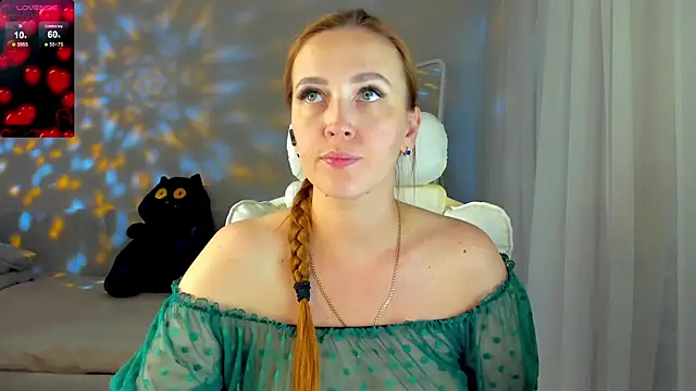 Snapshot of she_wolf chatting on 27, 5, 2026 she wolf online show from 27, 5, 2026