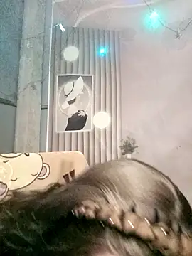 Snapshot of Girl-crazy1 chatting on 21, 2, 2026 Girl-crazy1 online show from 21, 2, 2026