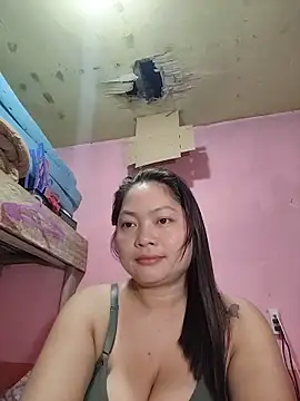 Snapshot of sweety_pie18 chatting on 25, 2, 2026 sweety pie18 online show from 25, 2, 2026