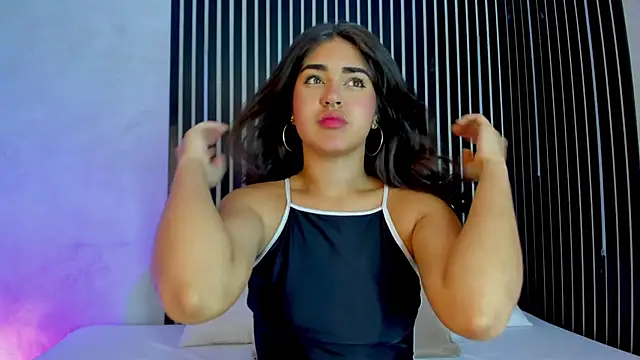 Snapshot of melodyphillips_2_ chatting on 27, 2, 2026 melodyphillips 2 online show from 27, 2, 2026