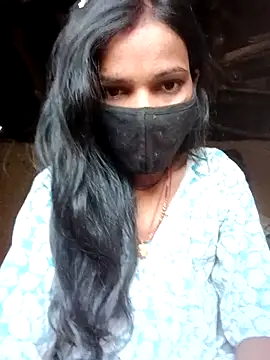 Snapshot of Desi_Couple_P chatting on 23, 4, 2026 Desi Couple P online show from 23, 4, 2026