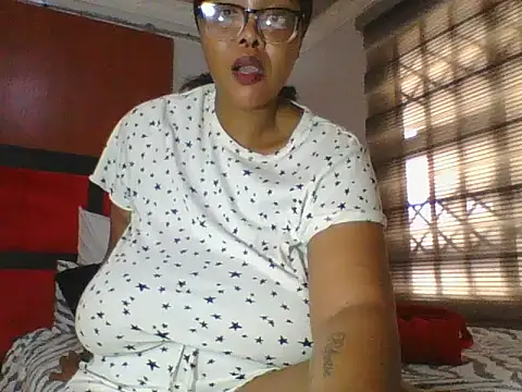 ShantelBootyBoobs online show from 23, 2, 2026