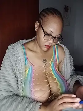 ShantelBootyBoobs online show from 16, 7, 2026