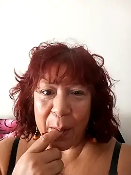 Snapshot of natalialuxee chatting on 22, 2, 2026 natalialuxee online show from 22, 2, 2026