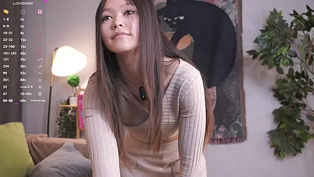 Snapshot of JanelBitther chatting on 12, 4, 2026 JanelBitther online show from 12, 4, 2026