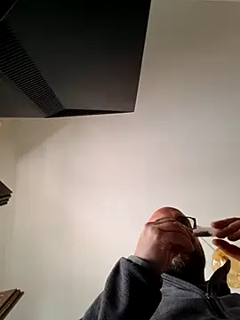 cetriolino online show from 5, 4, 2026