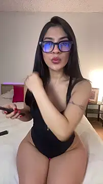Snapshot of Exclusive_Aurora chatting on 25, 4, 2026 Exclusive Aurora online show from 25, 4, 2026