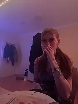 Milli-Kiss online show from 11, 2, 2026