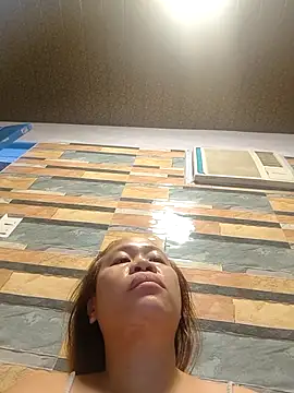 squirtshantal online show from 13, 10, 2025