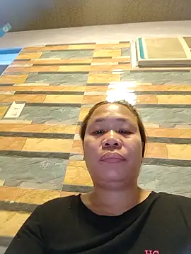 squirtshantal online show from 28, 10, 2025