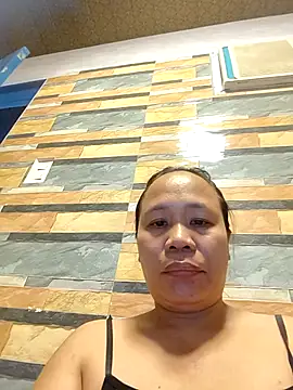 Snapshot of squirtshantal chatting on 8, 4, 2026 squirtshantal online show from 8, 4, 2026