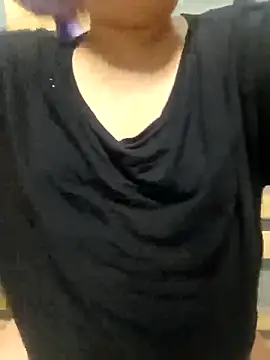 Snapshot of squirtshantal chatting on 29, 4, 2026 squirtshantal online show from 29, 4, 2026