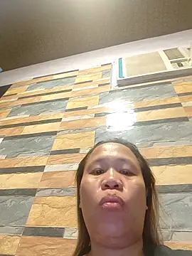 Snapshot of squirtshantal chatting on 13, 5, 2026 squirtshantal online show from 13, 5, 2026