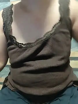 Snapshot of squirtshantal chatting on 19, 5, 2026 squirtshantal online show from 19, 5, 2026