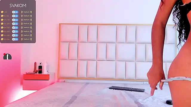 Snapshot of Violetta-foxx chatting on 16, 2, 2026 Violetta-foxx online show from 16, 2, 2026