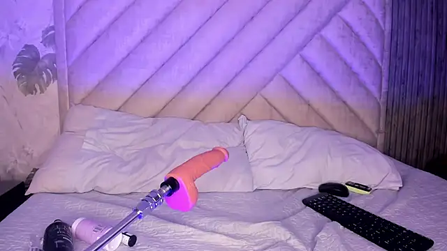 SarahRizof online show from 15, 3, 2026