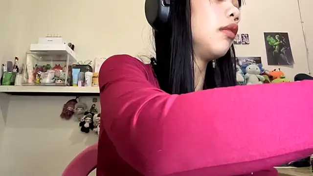 Snapshot of GloryKulikowski chatting on 27, 2, 2026 GloryKulikowski online show from 27, 2, 2026