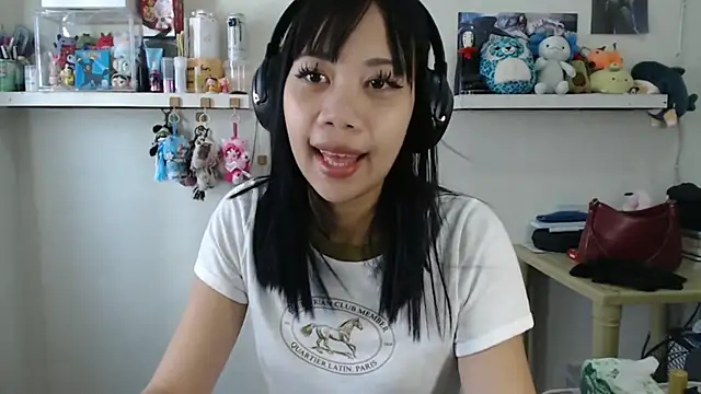 GloryKulikowski online show from 5, 3, 2026