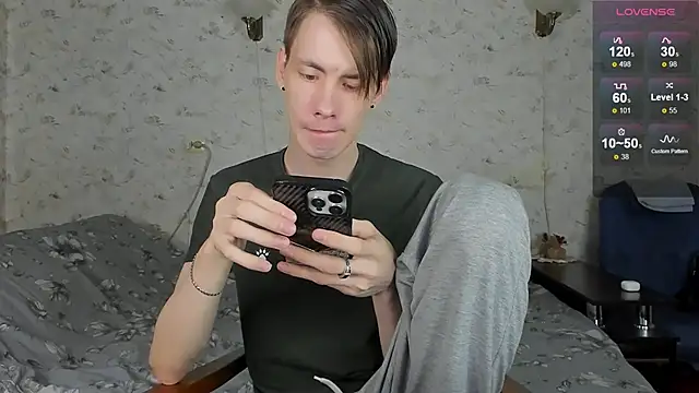 Snapshot of Erick_Wilson chatting on 18, 4, 2026 Erick Wilson online show from 18, 4, 2026